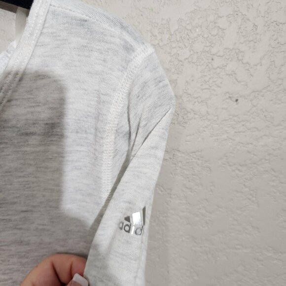 Adidas Shirt Womens Small Gray White Climalite Longsleeve Thumbholes Keyhole - Picture 4 of 12